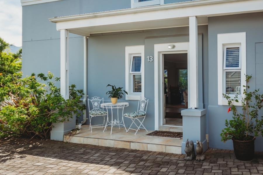 3 Bedroom Property for Sale in Kingswood Golf Estate Western Cape